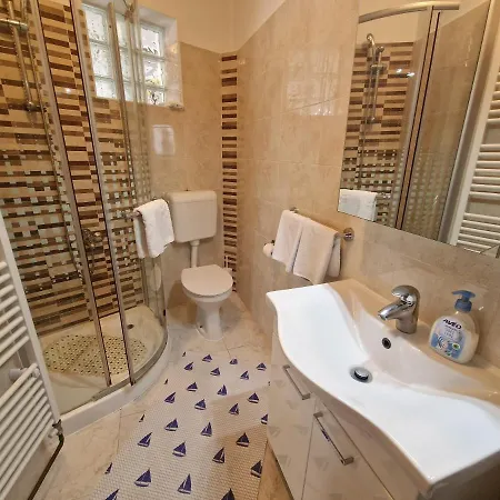 Apartamento Rina *