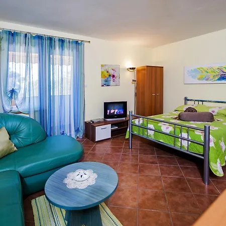 Rina Apartamento