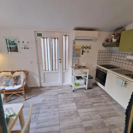 Rina Apartment