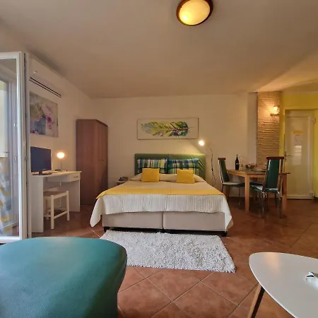 Apartment Rina