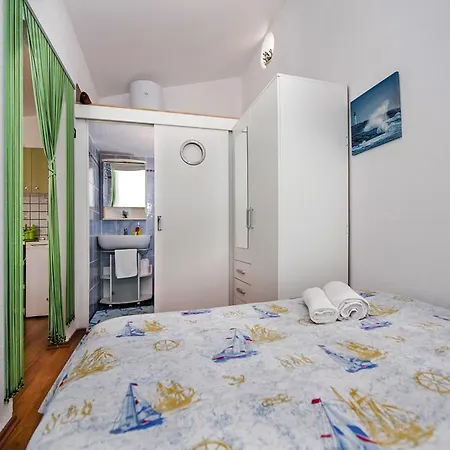 Rina Apartment